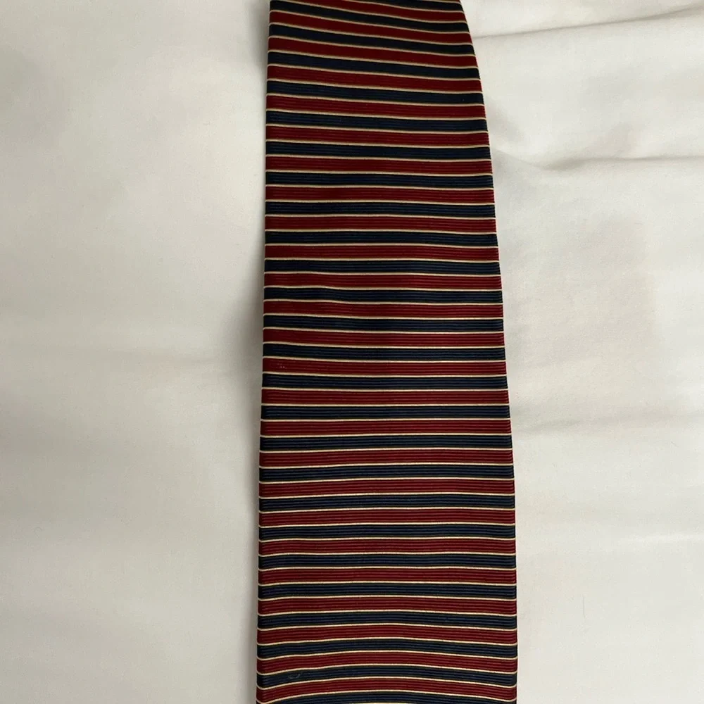 Brooks Brothers Blue & Red Stripe Silk Tie